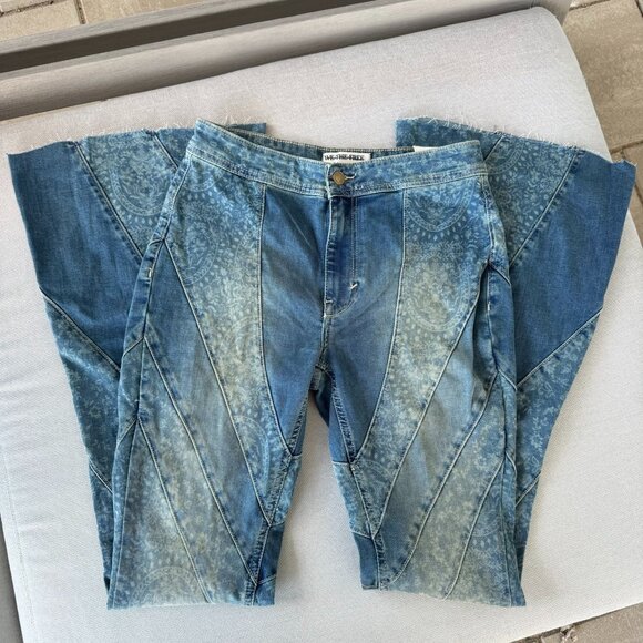 NWT Free People We The Free Mid-Rise Flare Jeans Mermaid Blue 27 - Picture 5 of 12